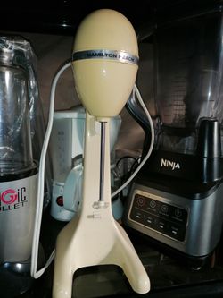 Like new Hamilton Beach Drink Softner