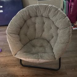 Round Chair 