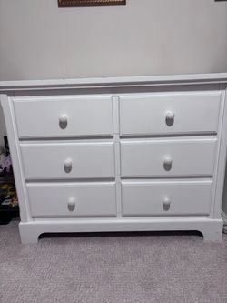 White 6-Drawer Double Dresser
