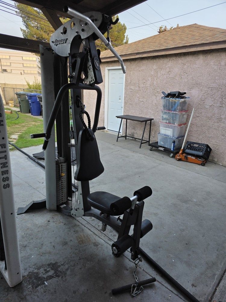 HOIST 200 Pounds Exercise Fitness Workout Home Gym Weight Machine