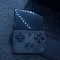 Handheld Game Console