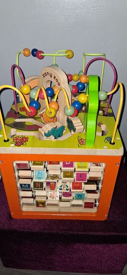 Zany Zoo activity Cube