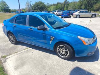 Ford Focus SE 2010