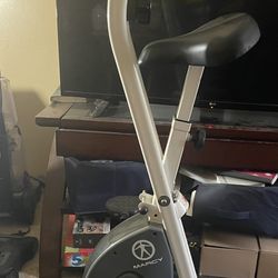 Foldable exercise Bike (MARCY)