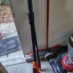 Black+Decker electric pole saw, used once