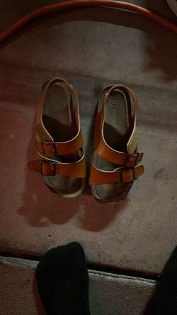 Kids Sandals Size 11