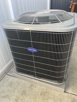 A/C 4 ton carrier condenser