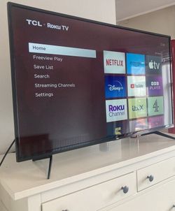 TCL 43-inch 4K Roku TV  S4 Series  4K