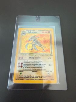 Pokemon 1999 Kabutops Holo  Card #9/62 Rare Vintage TCG