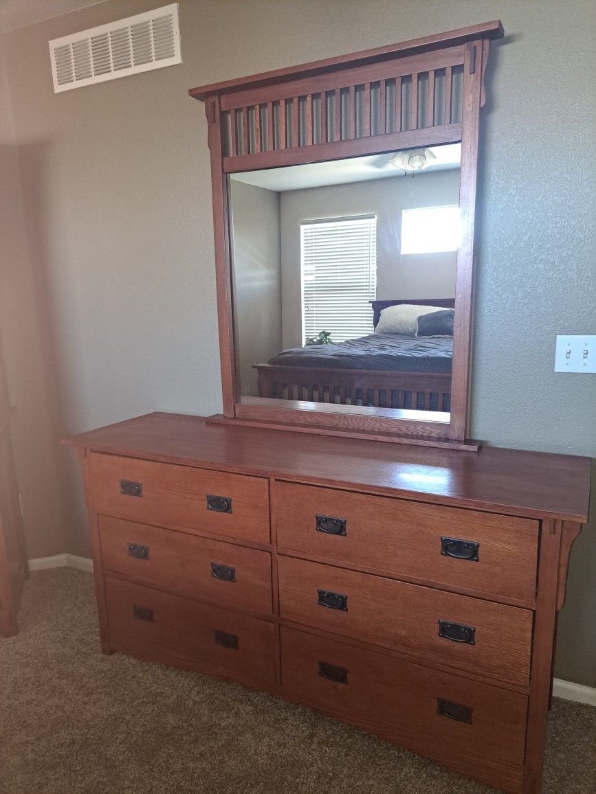 Mission Style King Sized Bedroom Set
