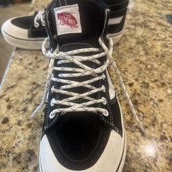 Vans Sk8-Hi Waterproof Insulated Shoe