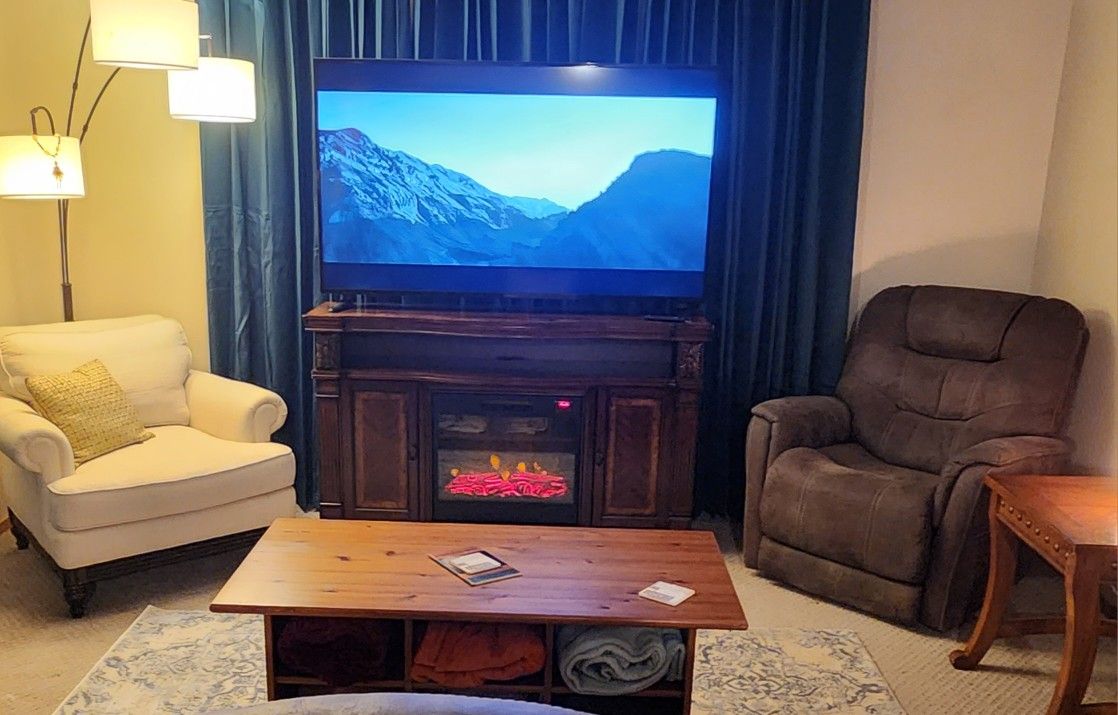 Electric Fireplace / TV Stand 