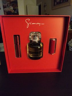 Givenchy Perfume