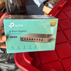 TP Link 8 Port Gigabit