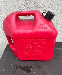 Blitz Plastic Gas Can, 5-Gallon