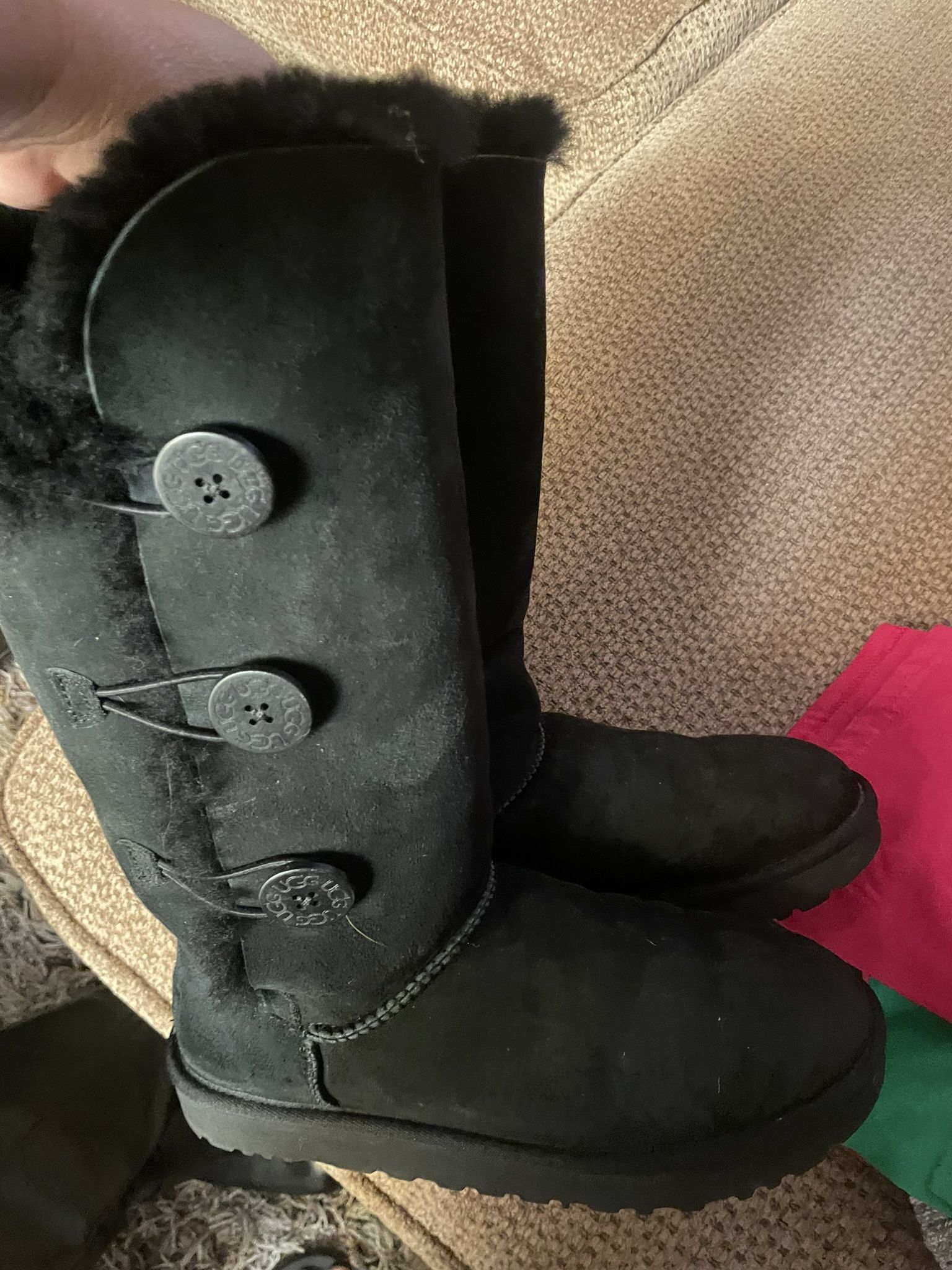 UGG Bailey Button Triplet II Boot Black (Women's) size 9