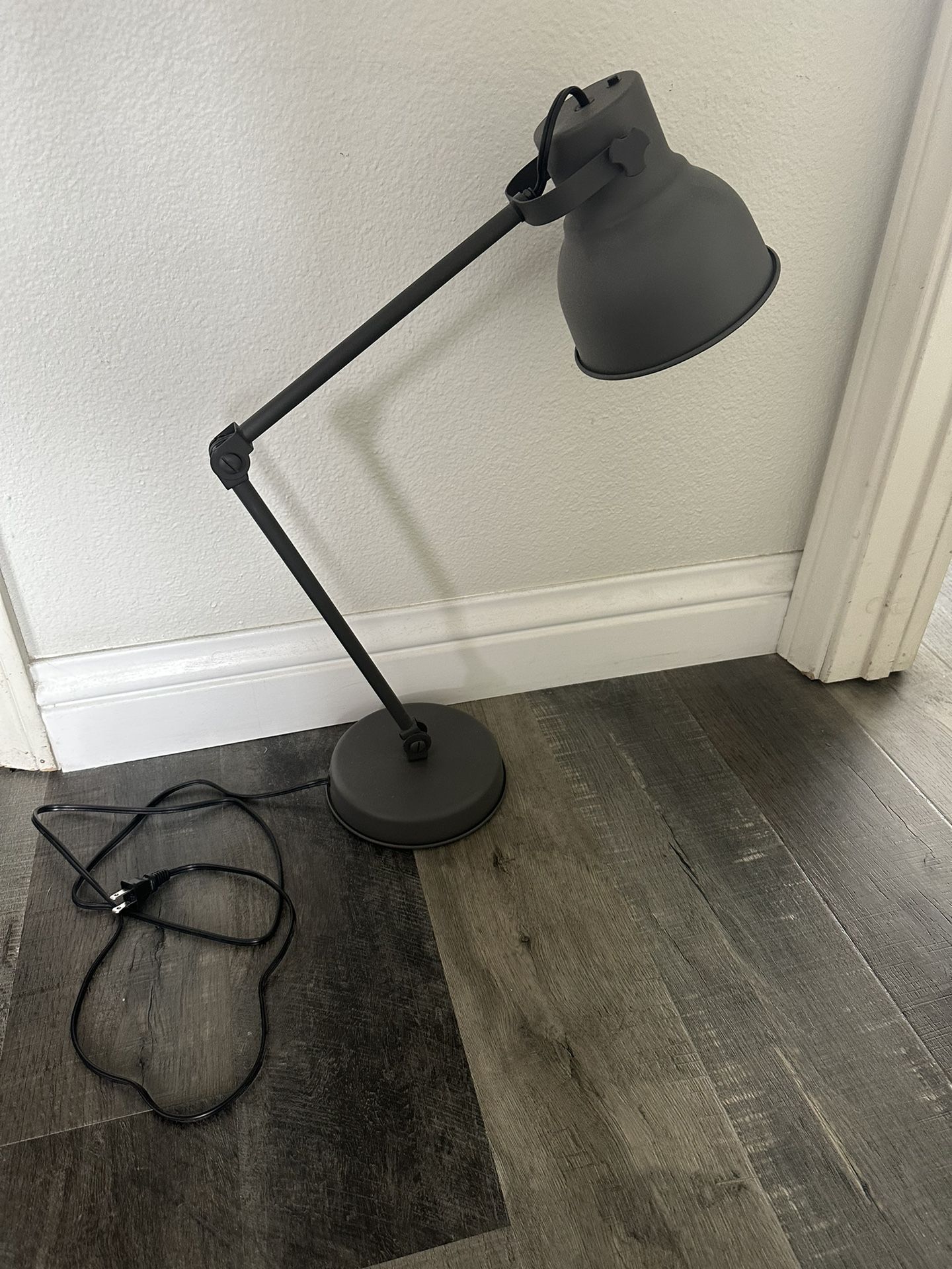 IKEA HEKTAR Work Desk Table Lamp With LED Bulb Dark Gray 42 OFF