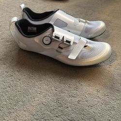 Pearl Izumi Road Cycling Shoes W/ BOA Closure