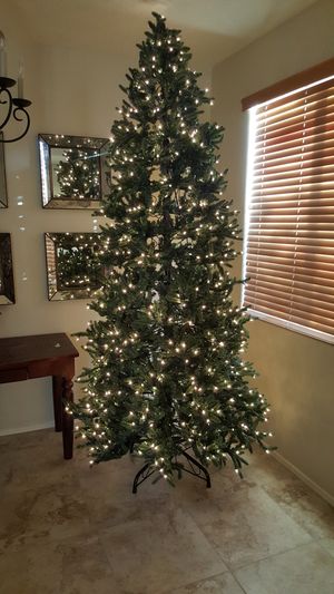 9 foot christmas tree for sale in gilbert az offerup 17530b27f0de40fd8510db7710216606 jpg