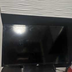 TCL 32" 720p 60Hz Roku Smart LED HDTV
