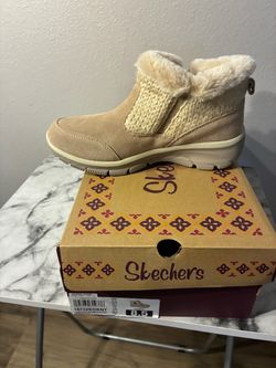 Skechers Women's Ankle Boot Size 8.5