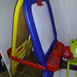 kids art easel and play kitchen 