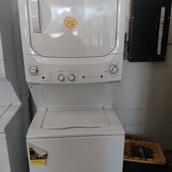 GE Laundry Center