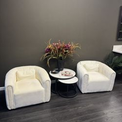 Lounge Chairs and Side Table Set