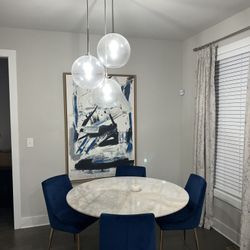 Dinning Room Table With Chairs 