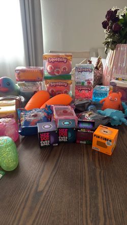 Needohs and Squishy fidget toys