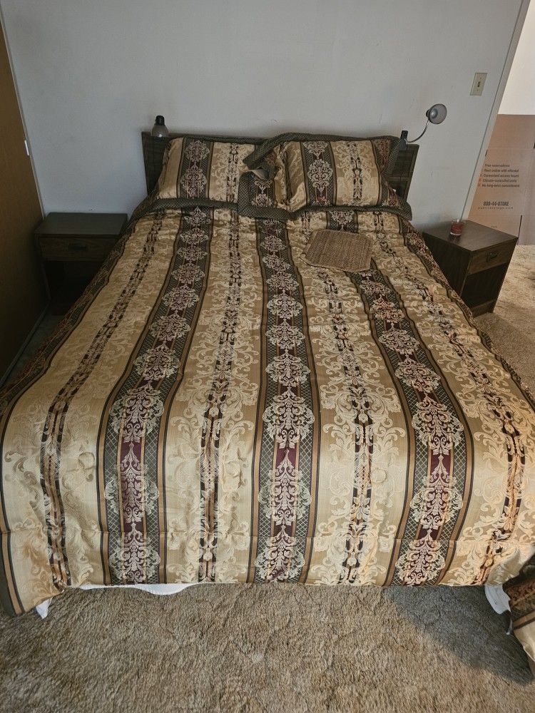 Free FULL Sized Bed