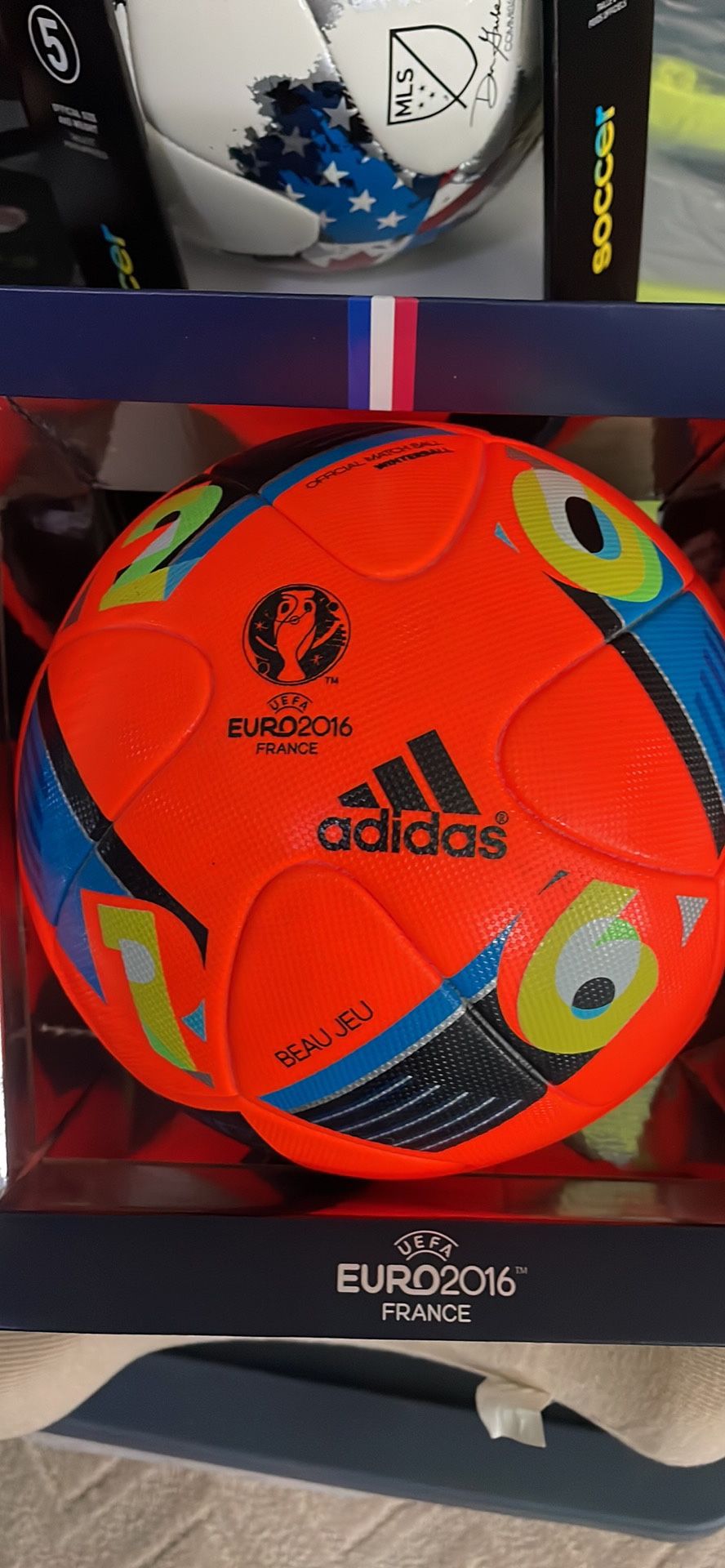 Adidas EUROPIAN OFFICIAL BALL
