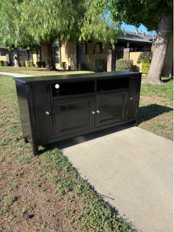 TV stand