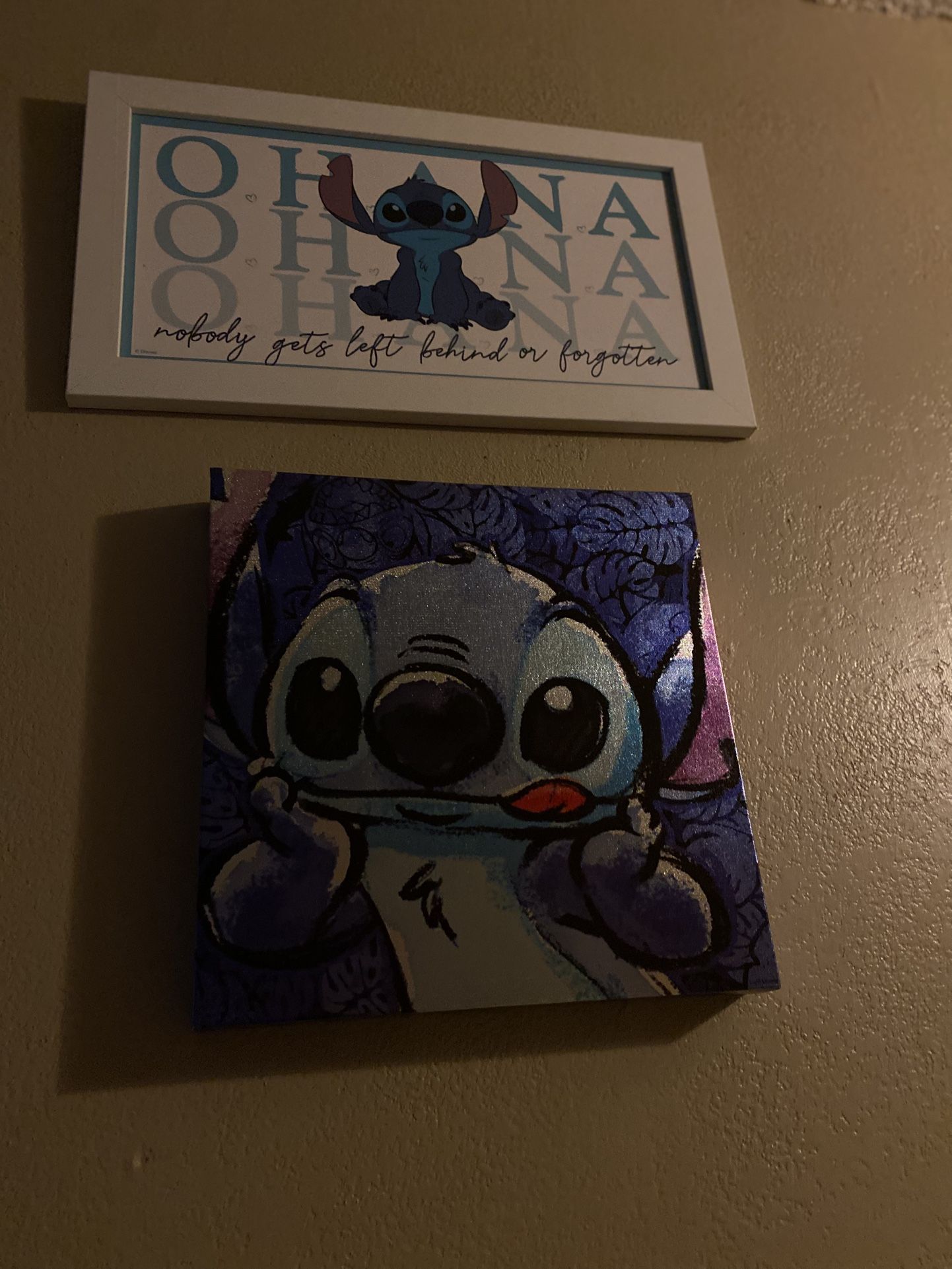 STITCH WALL DECOR