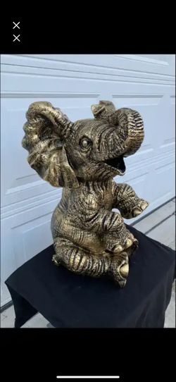 Large elephant statue