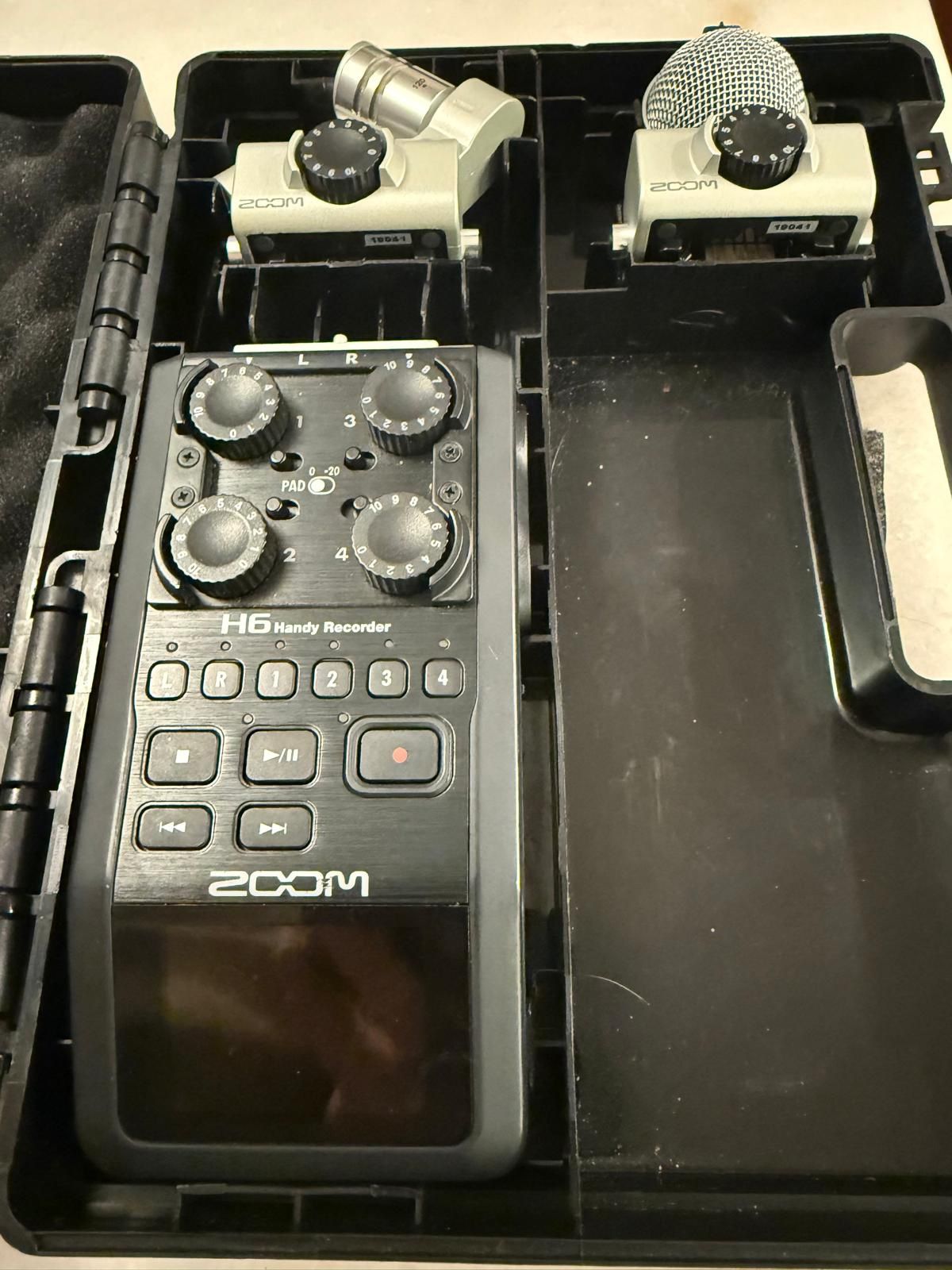 Zoom H6 Handy Recorder w/ XYH-6 & MSH-6 Mic Capsules + Hard Case – Excellent