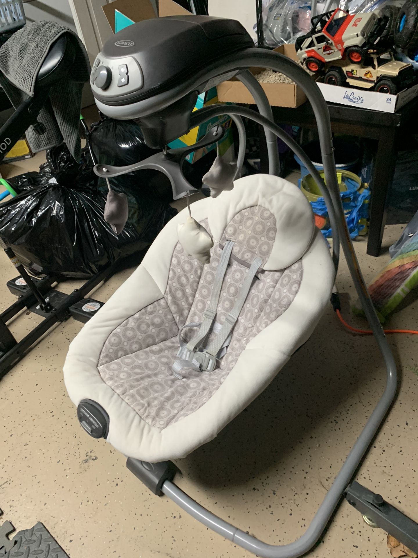 Graco Simple Sway Swing