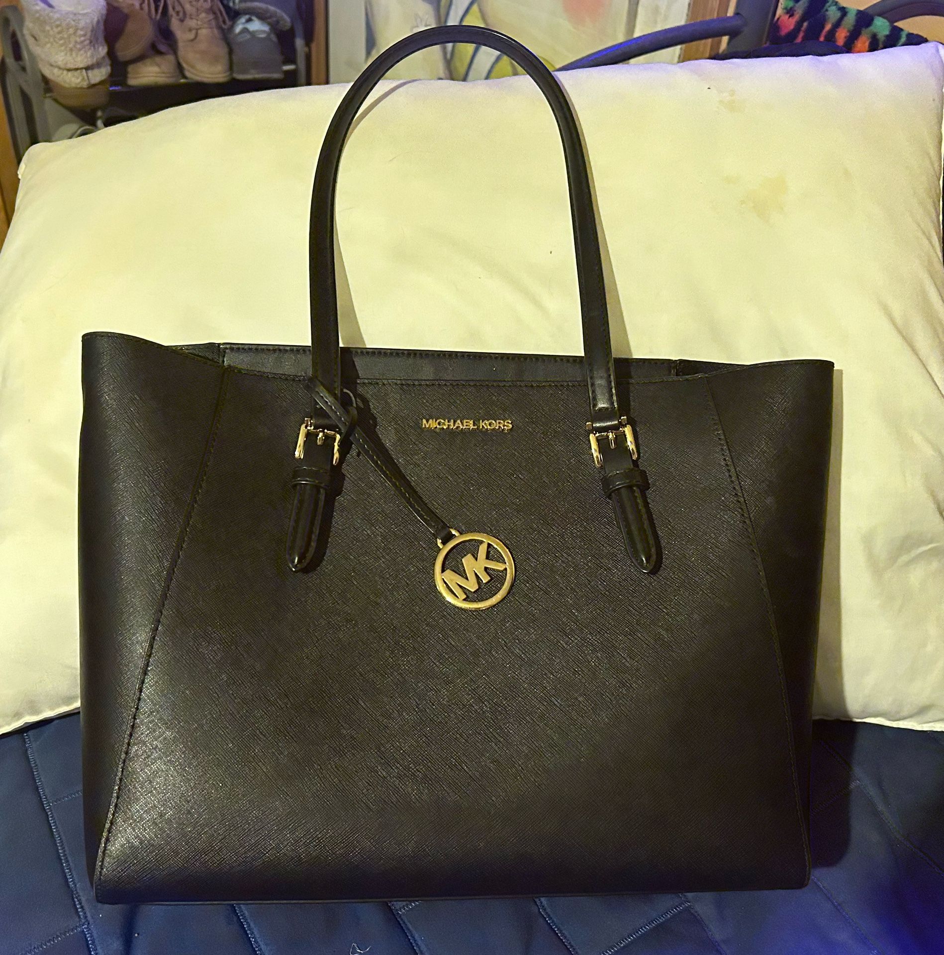 Women’s MK Charlotte Large Saffiano Black Leather Tote