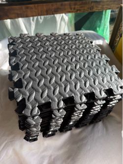 1’x1’ floor pad squares