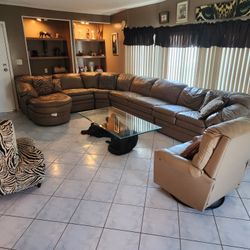 Vintage Benchcraft Leather Sectional Sleeper Sofa