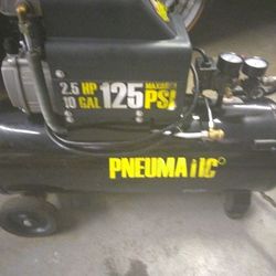 Air Compressor almost new 2.5 HP 10 gal 125psi Harbor  Freight
