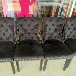 4 Chairs