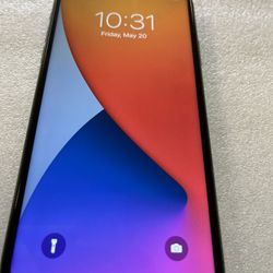 iPhone 11 Pro Max Tmobile’s Sprint metro 64 GB great condition