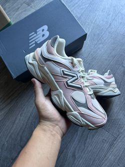 New Balance 9060 Rose Pink
