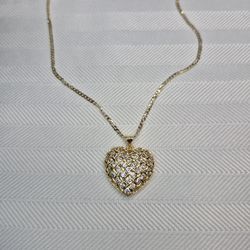 Beautiful Heart Necklace 14K Gold Plated 25$