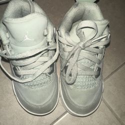 Toddler Jordan 4's