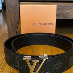 Louis Vuitton Initiales Matte Black Belt (size 33)