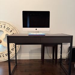 Computer desk