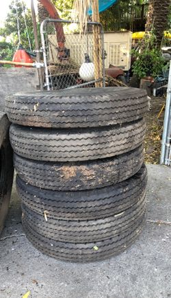 Truck Tires 