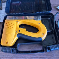 Arrow Electric staple Gun